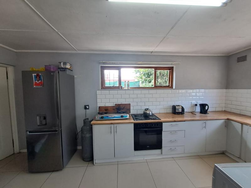 5 Bedroom Property for Sale in Richmond Estate Western Cape